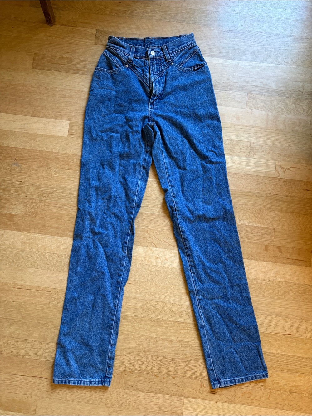 Vintage Rockies Straight-Leg Women's Jeans in Dark Blue